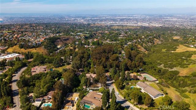 14 Johns Canyon Road, Rolling Hills, CA 90274