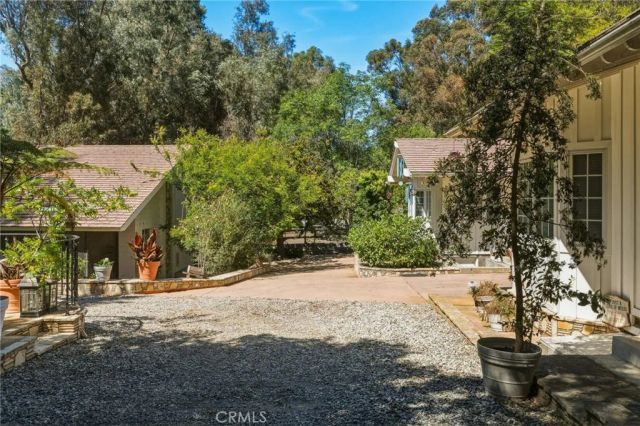 14 Johns Canyon Road, Rolling Hills, CA 90274