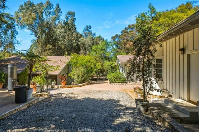 14 Johns Canyon Road, Rolling Hills, CA 90274