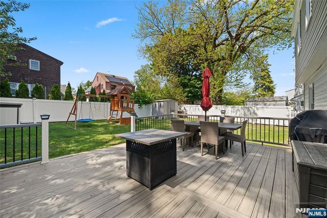 36 Burlington Road, Clifton, NJ 07012