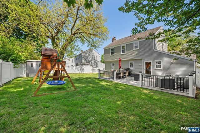 36 Burlington Road, Clifton, NJ 07012