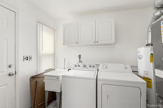 2200 Guthrie Avenue, Royal Oak, MI 48067