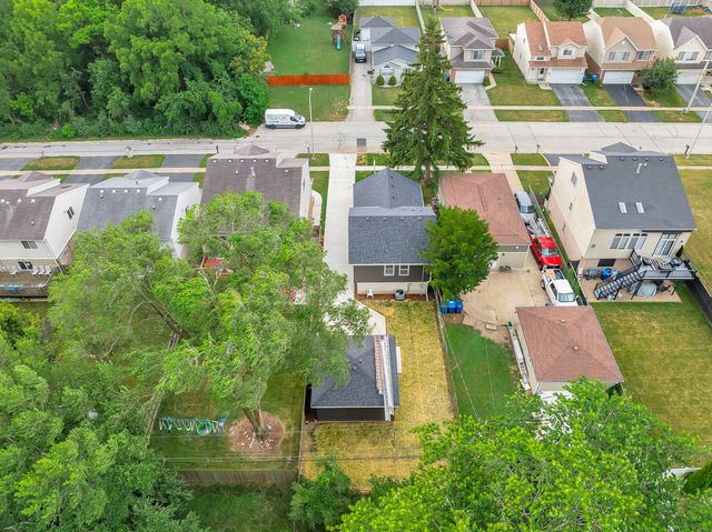 3008 141st Street, Blue Island, IL 60406