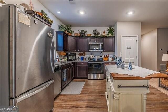 405 Nola Court NW, Cartersville, GA 30120