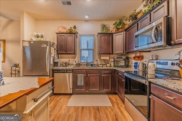405 Nola Court NW, Cartersville, GA 30120