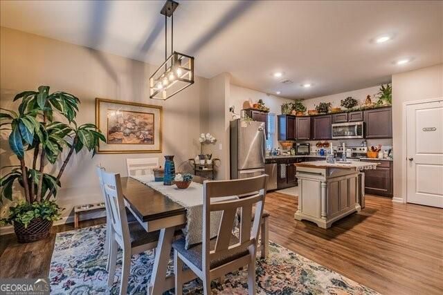 405 Nola Court NW, Cartersville, GA 30120