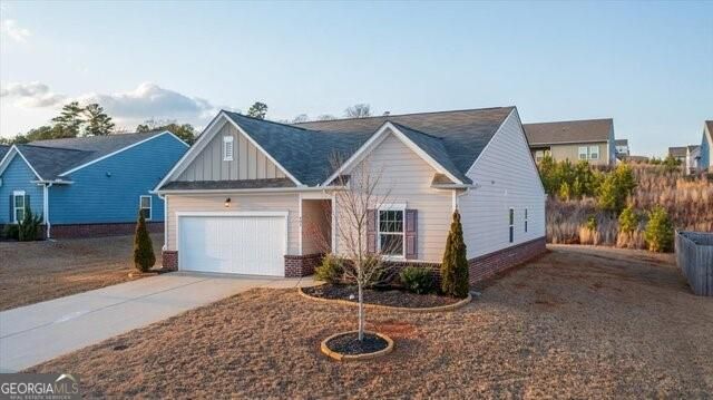 405 Nola Court NW, Cartersville, GA 30120