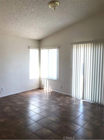 13624 Copperstone Drive, Victorville, CA 92392