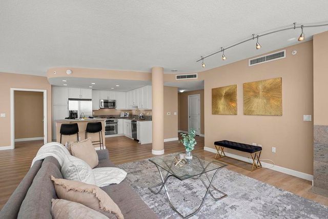 555 Front Street 1803, San Diego, CA 92101