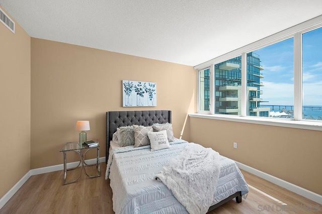 555 Front Street 1803, San Diego, CA 92101