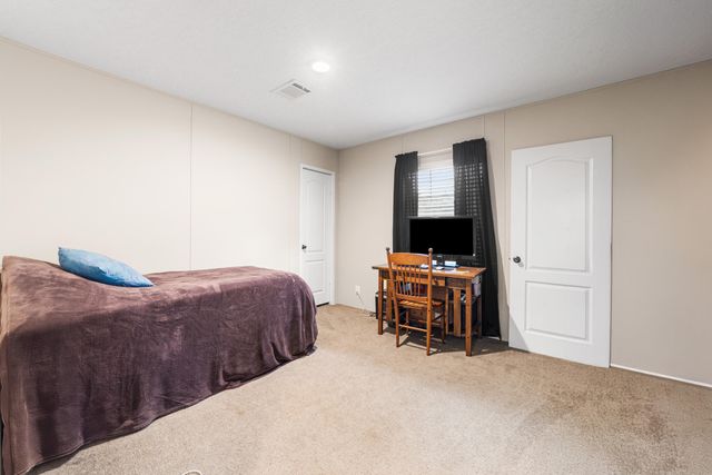 16112 NW 276th Street, Okeechobee, FL 34972