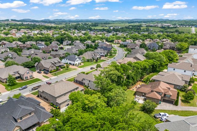 1039 Alice Springs Cir, Spring Hill, TN 37174