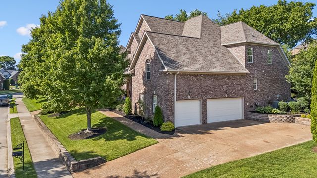 1039 Alice Springs Cir, Spring Hill, TN 37174