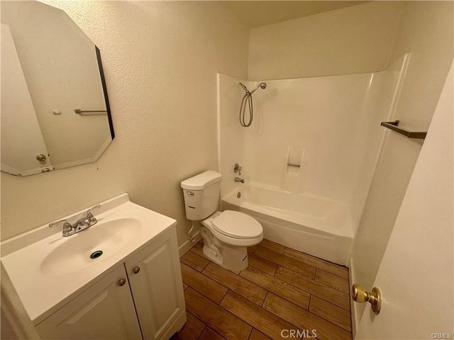 426 E Lugonia Avenue C, Redlands, CA 92374