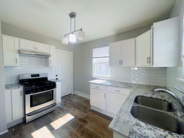 3206 Kentucky Street, Houston, TX 77026