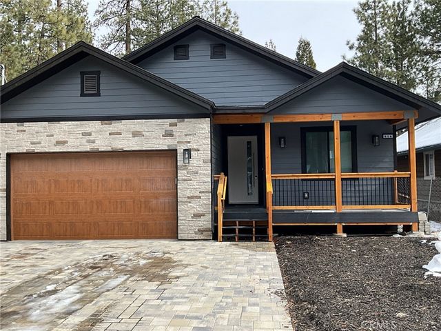 916 Michael Avenue, Big Bear City, CA 92314