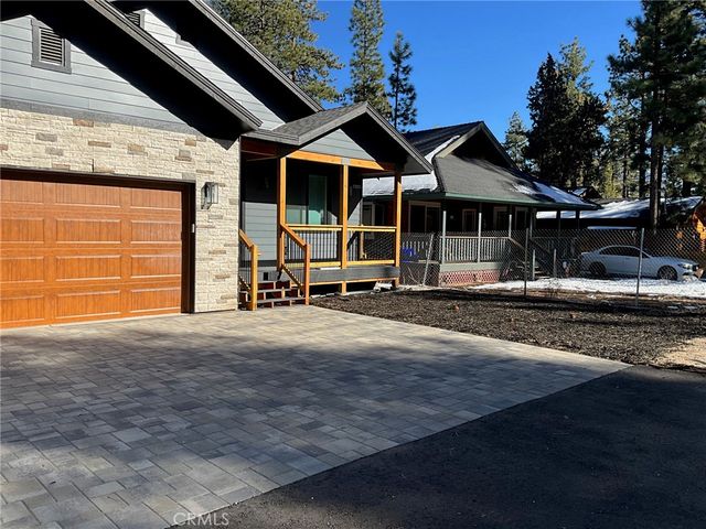 916 Michael Avenue, Big Bear City, CA 92314