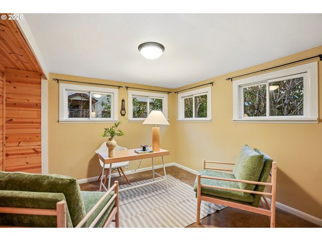 11745 Se WOOD Ave, Milwaukie, OR 97222