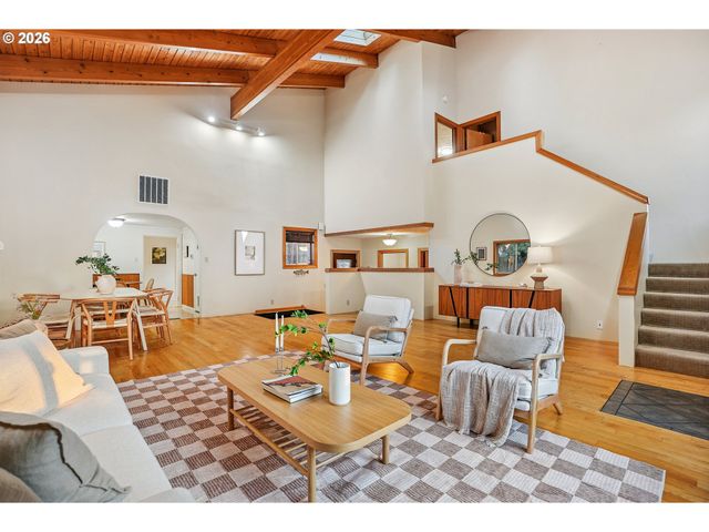 11745 Se WOOD Ave, Milwaukie, OR 97222