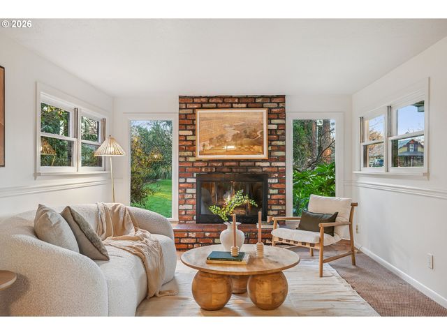 11745 Se WOOD Ave, Milwaukie, OR 97222