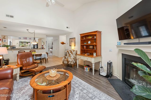 211 Inland Greens Circle, Wilmington, NC 28405