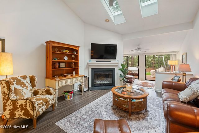 211 Inland Greens Circle, Wilmington, NC 28405