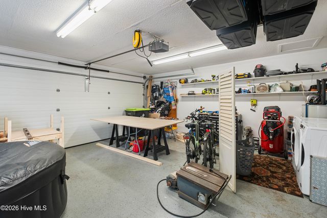 211 Inland Greens Circle, Wilmington, NC 28405