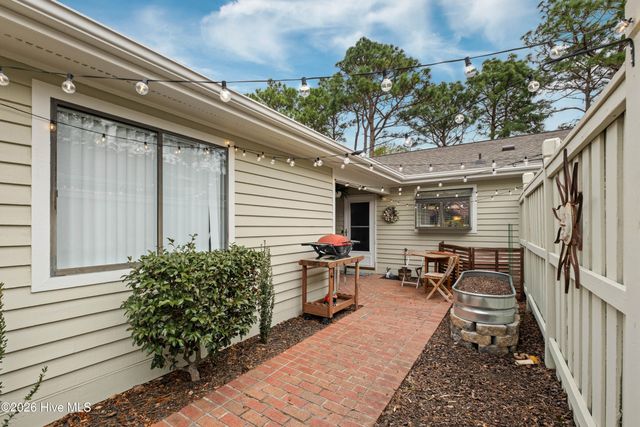 211 Inland Greens Circle, Wilmington, NC 28405