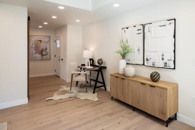 220 Canyon Drive, Portola Valley, CA 94028