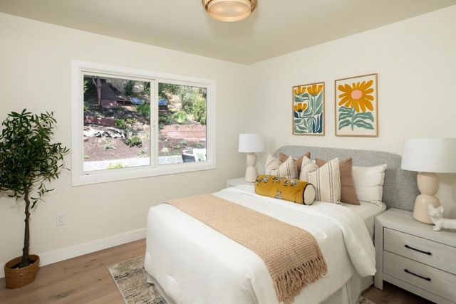 220 Canyon Drive, Portola Valley, CA 94028
