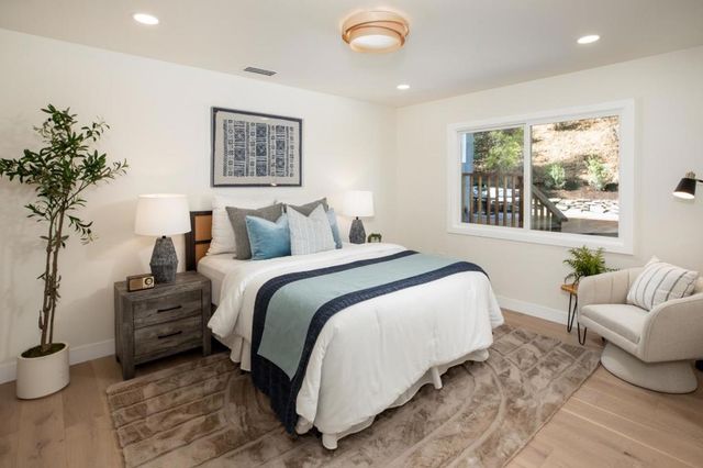220 Canyon Drive, Portola Valley, CA 94028