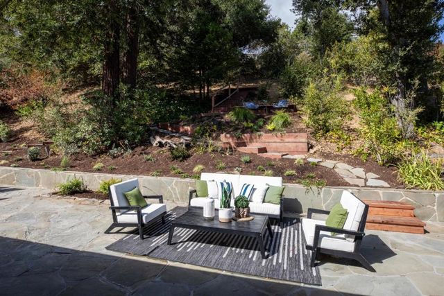 220 Canyon Drive, Portola Valley, CA 94028