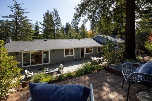 220 Canyon Drive, Portola Valley, CA 94028