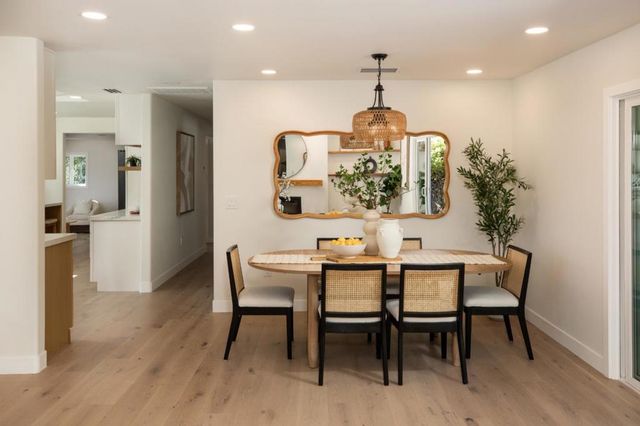 220 Canyon Drive, Portola Valley, CA 94028