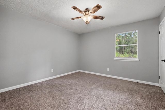 6521 Grayson Drive, Benton, AR 72019