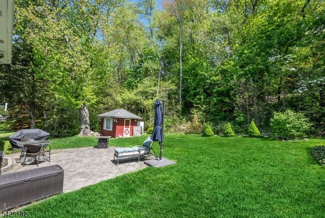 5 East St, Wanaque Boro, NJ 07465