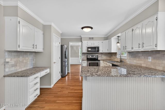 4407 Mosaic Ct, Louisville, KY 40299