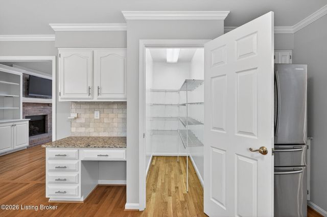 4407 Mosaic Ct, Louisville, KY 40299