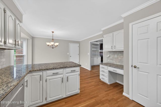4407 Mosaic Ct, Louisville, KY 40299