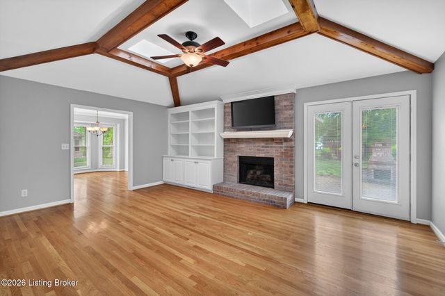 4407 Mosaic Ct, Louisville, KY 40299