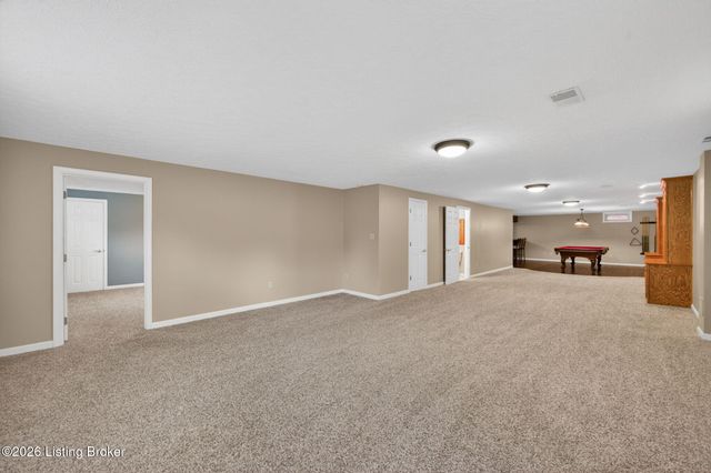 4407 Mosaic Ct, Louisville, KY 40299