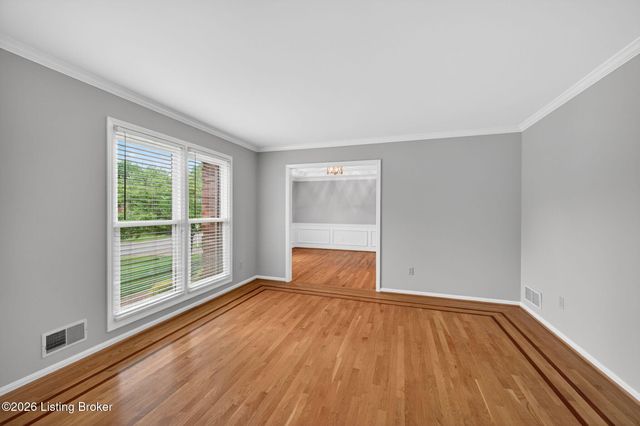 4407 Mosaic Ct, Louisville, KY 40299