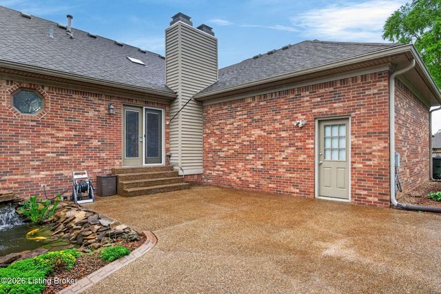 4407 Mosaic Ct, Louisville, KY 40299