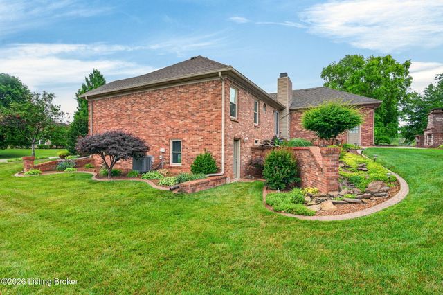 4407 Mosaic Ct, Louisville, KY 40299