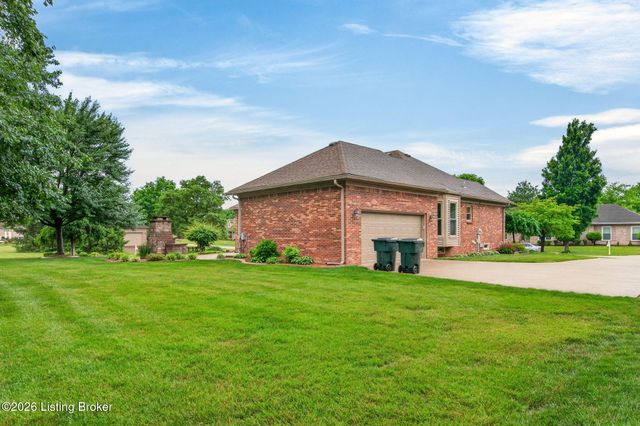 4407 Mosaic Ct, Louisville, KY 40299