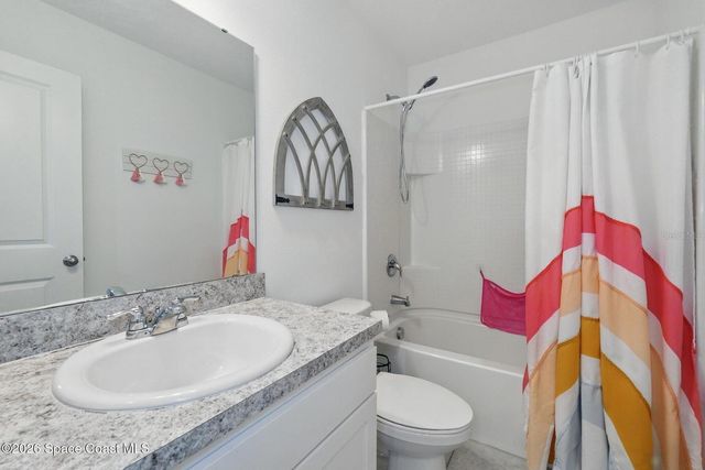 2024 HEMINGWAY CIRCLE, Groveland, FL 34736