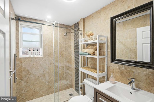 616 GREENWAY AVE, Darby, PA 19023