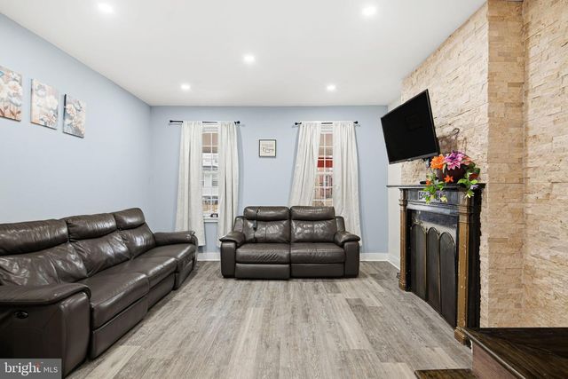 616 GREENWAY AVE, Darby, PA 19023