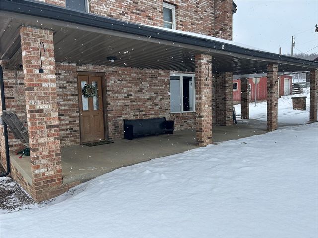 1300 Townline Road, Mayport, PA 16240