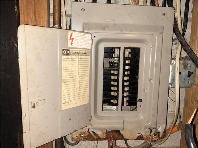 1300 Townline Road, Mayport, PA 16240